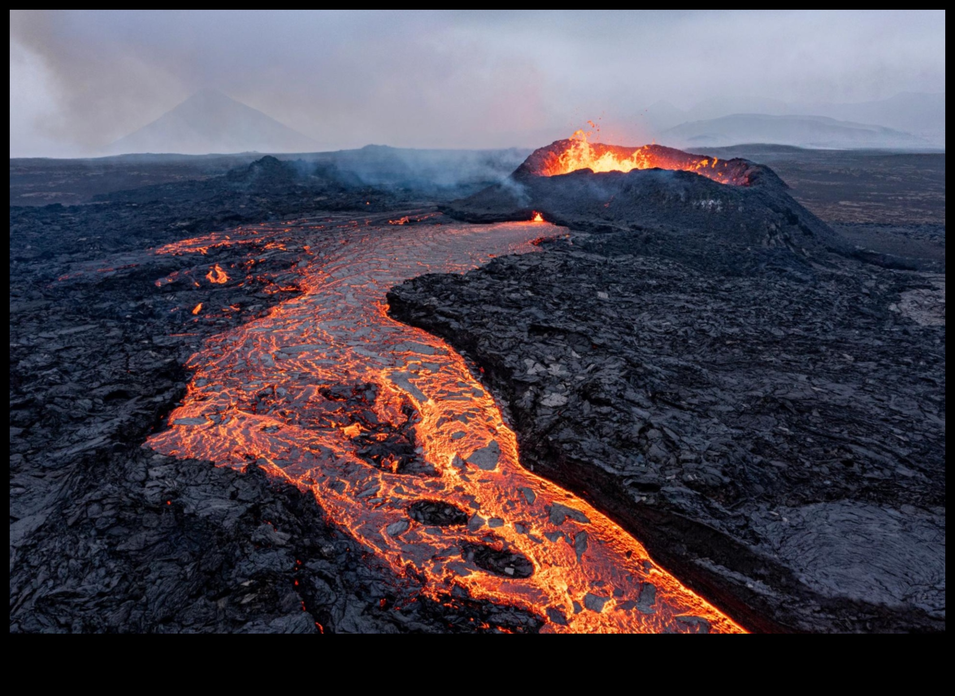 Vulcani vii: stăpânirea tehnicilor pentru captarea puterii și frumuseții erupțiilor