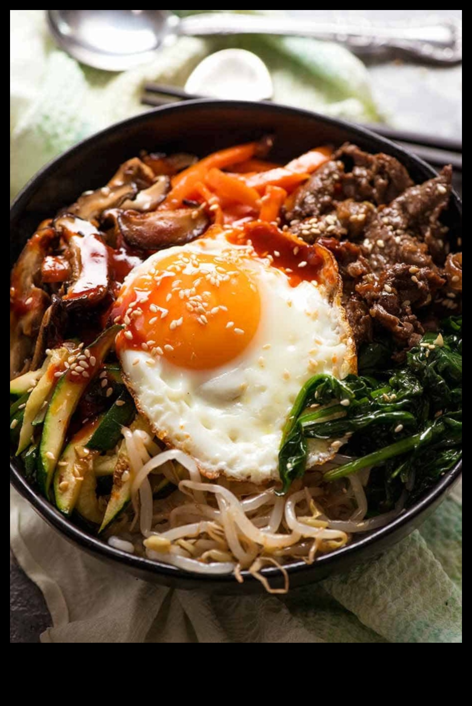 Bibimbap Bonanza: măiestrie coreeană în bolul de orez